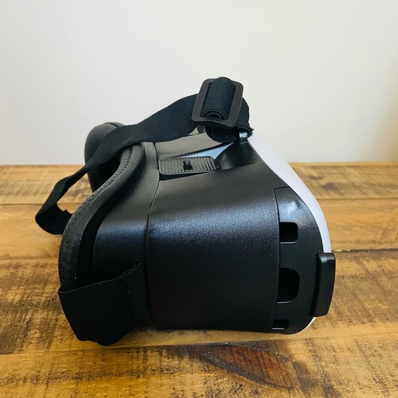 VR Box Virtual Reality Glasses - Picture 2 of 4